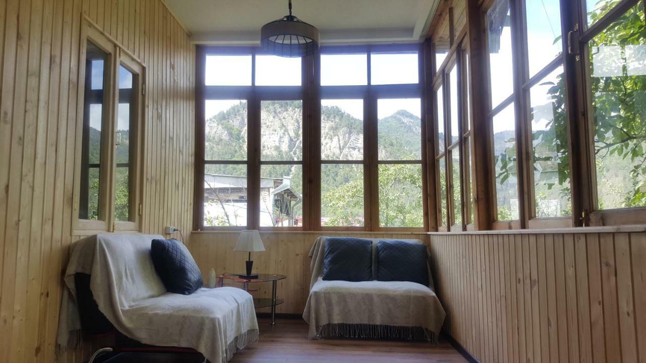 Hillside Orbeliani Residence Боржоми Экстерьер фото